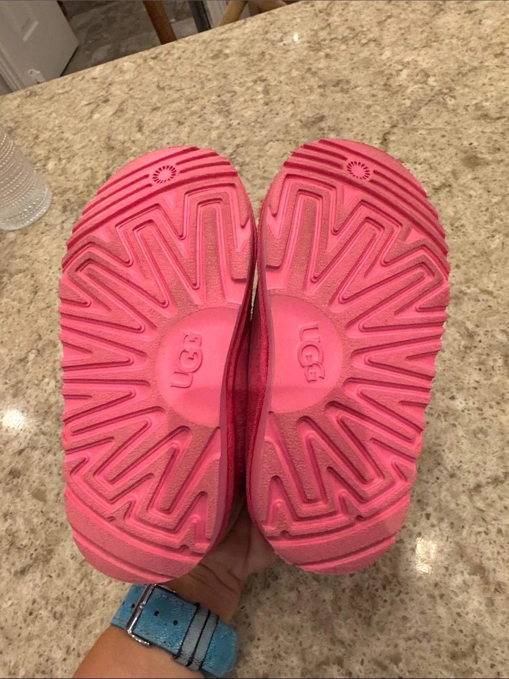 Girls Ugg Tasman slippers size 11 hot pink VGUC